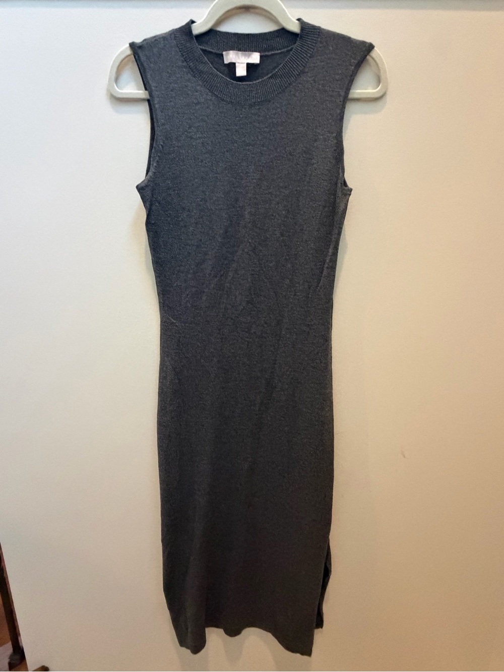 Like New Chelsea28 Charcoal Sleeveless Knit Maxi Dress with Side Slit Sz S